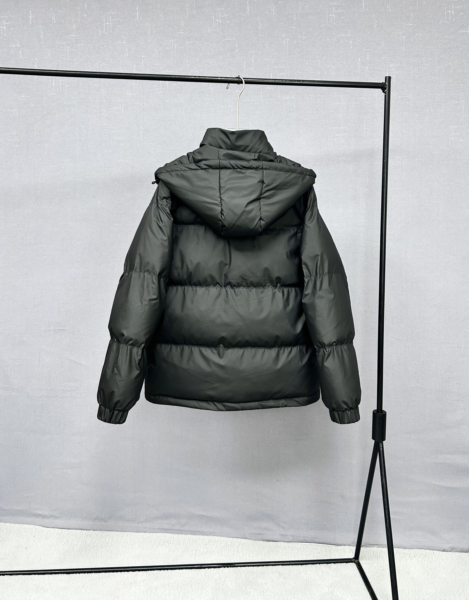 【NIKE  公式旗艦店】ナイキ  ダウンジャケット ご好評に付き再入荷！ 241214