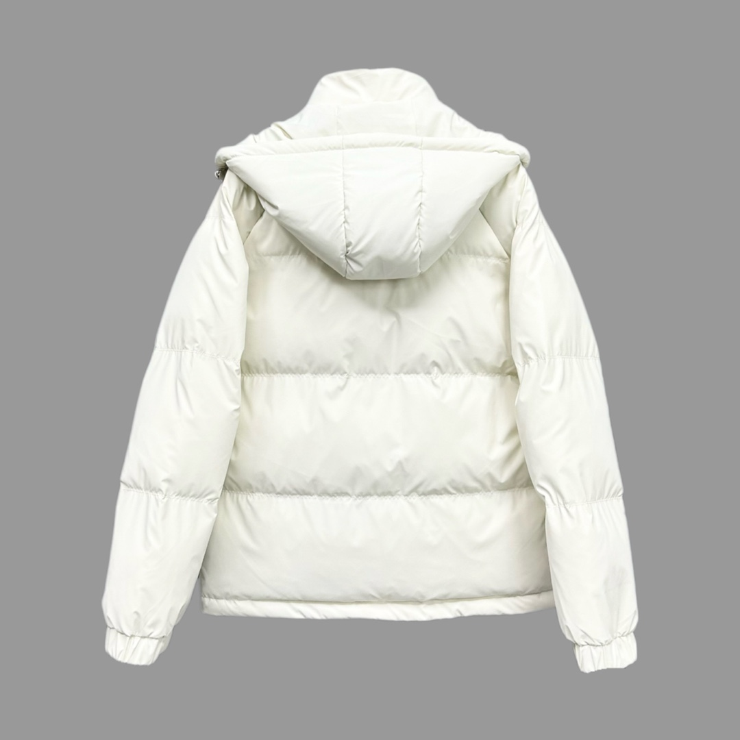 【NIKE  公式旗艦店】ナイキ  ダウンジャケット ご好評に付き再入荷！ 241214