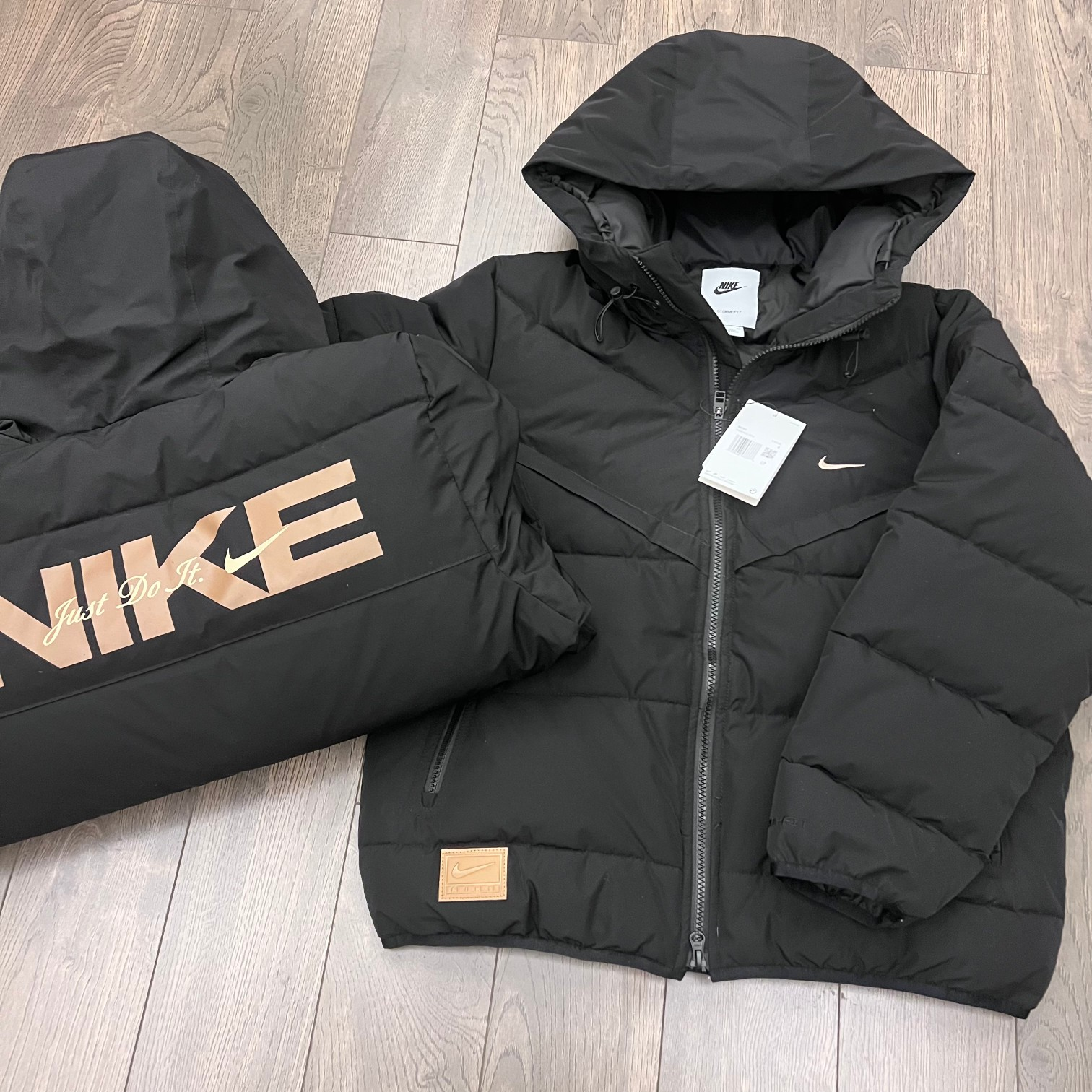 【NIKE  公式旗艦店】ナイキ  ダウンジャケット ご好評に付き再入荷！ 241214