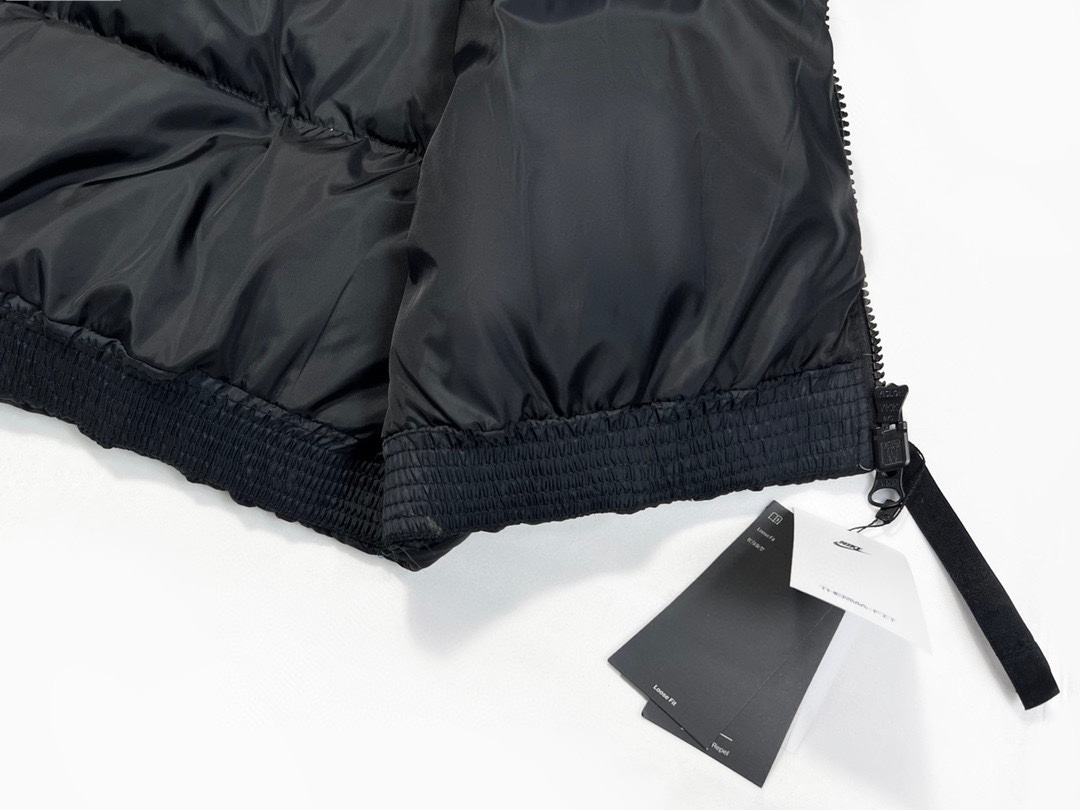 【NIKE  公式旗艦店】ナイキ  ダウンジャケット ご好評に付き再入荷！ 241214