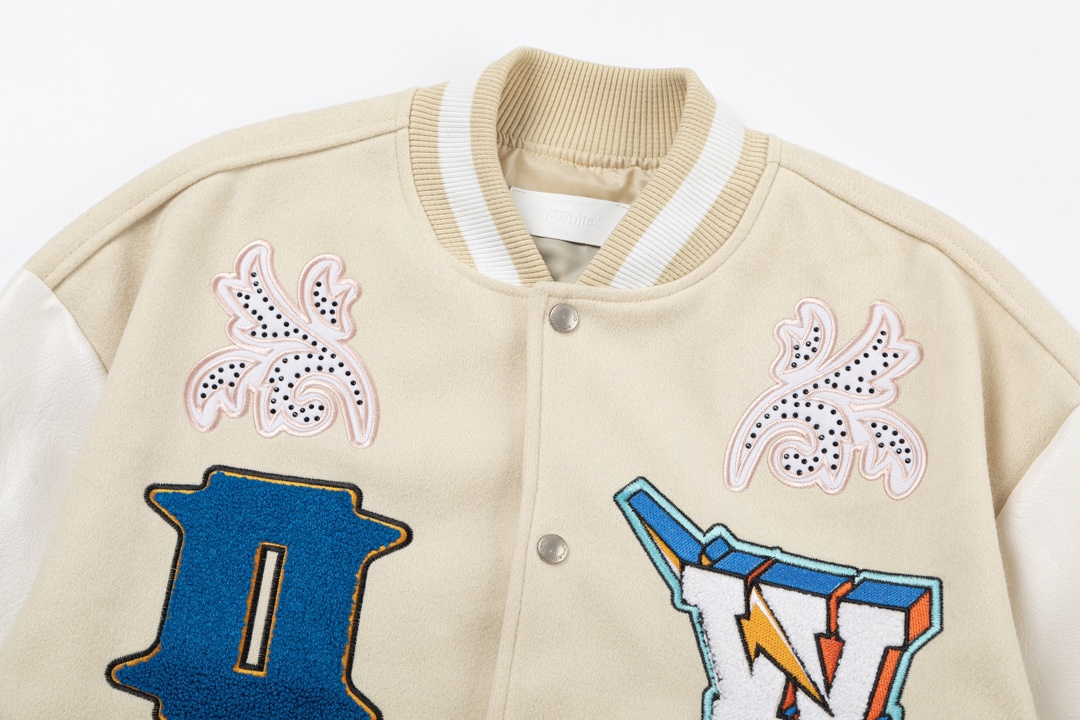 【OFF-WHITE  公式旗艦店】オフホワイト  野球着  ジャケット着ご好評に付き再入荷！241216