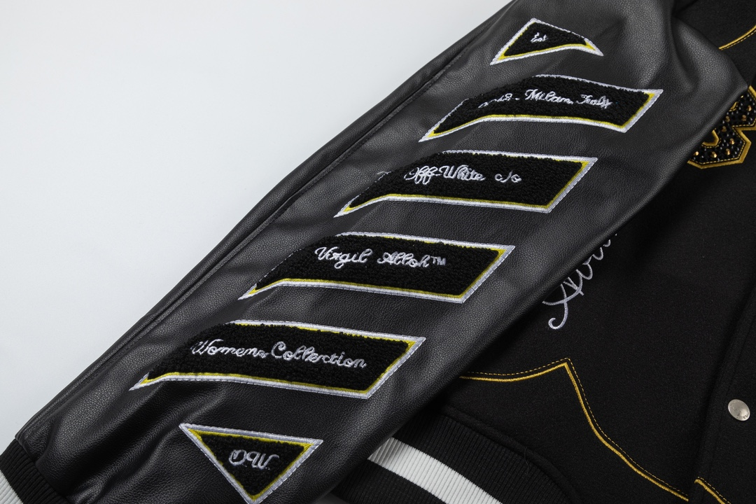 【OFF-WHITE  公式旗艦店】オフホワイト  野球着  ジャケット着ご好評に付き再入荷！241216