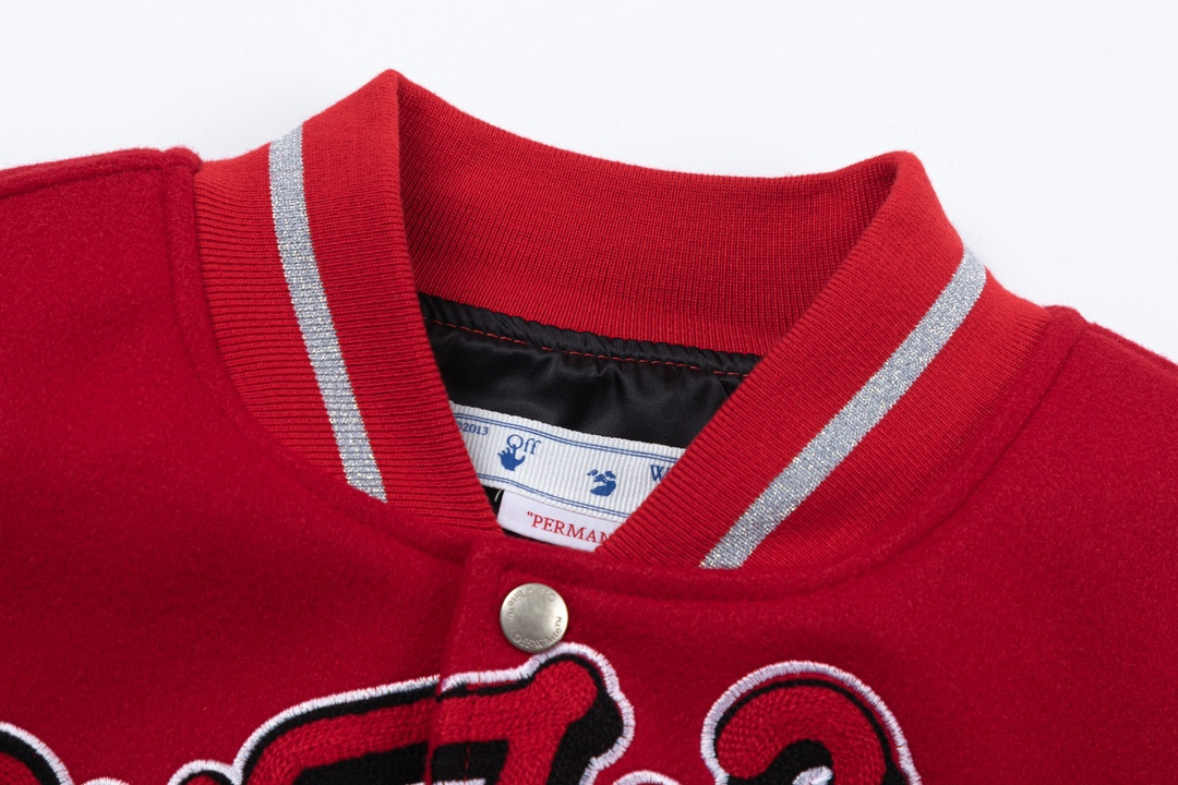 【OFF-WHITE  公式旗艦店】オフホワイト  野球着  ジャケット着ご好評に付き再入荷！241216