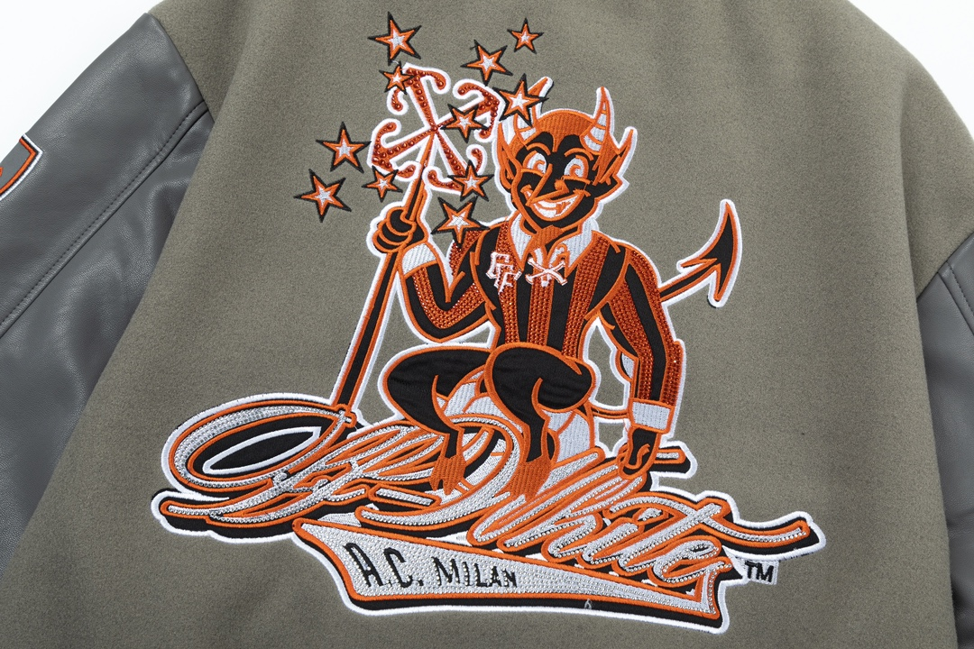 【OFF-WHITE  公式旗艦店】オフホワイト  野球着  ジャケット着ご好評に付き再入荷！241216