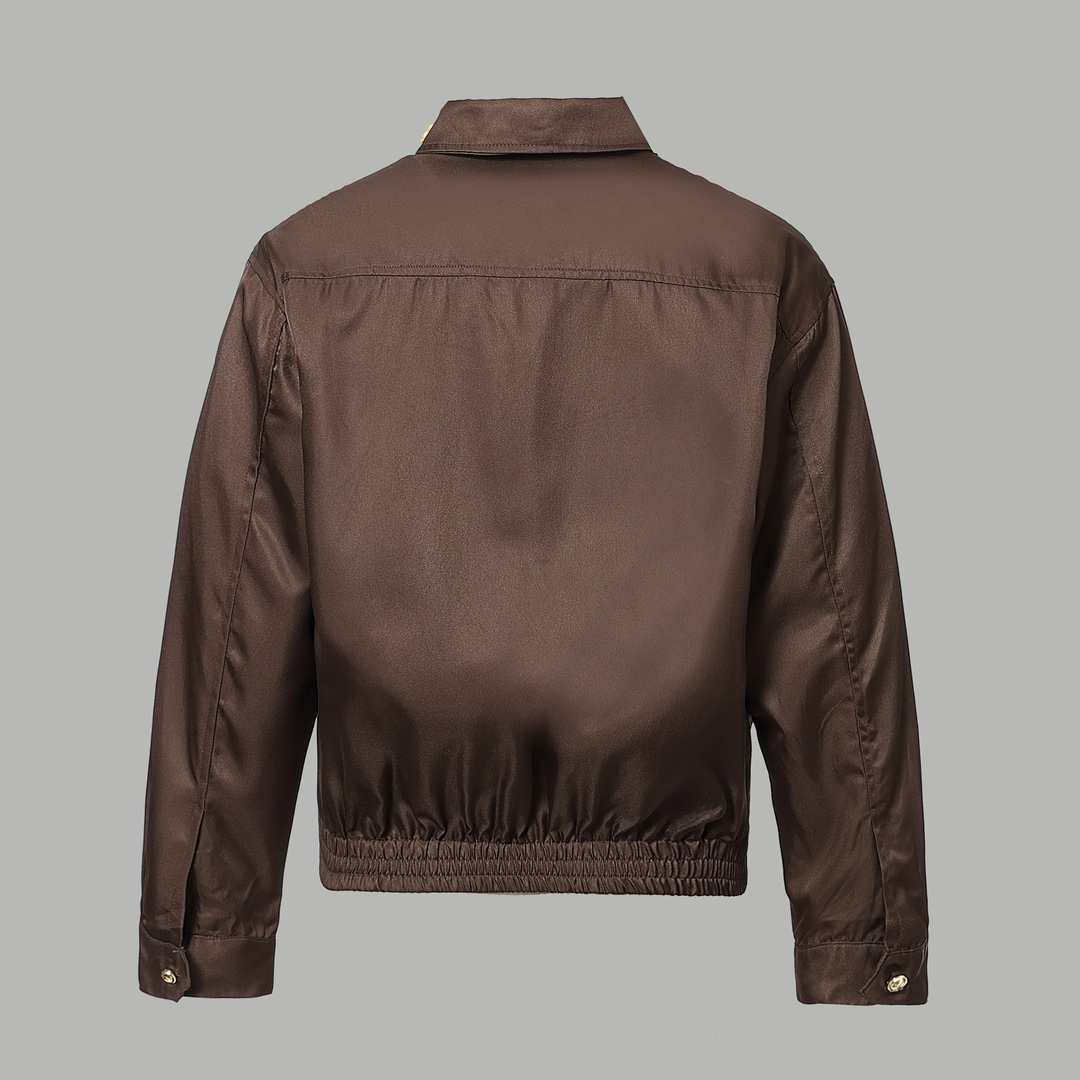 【Miumiu 公式旗艦店】ミュウミュウ  パーカー スウェット ご好評に付き再入荷！241216