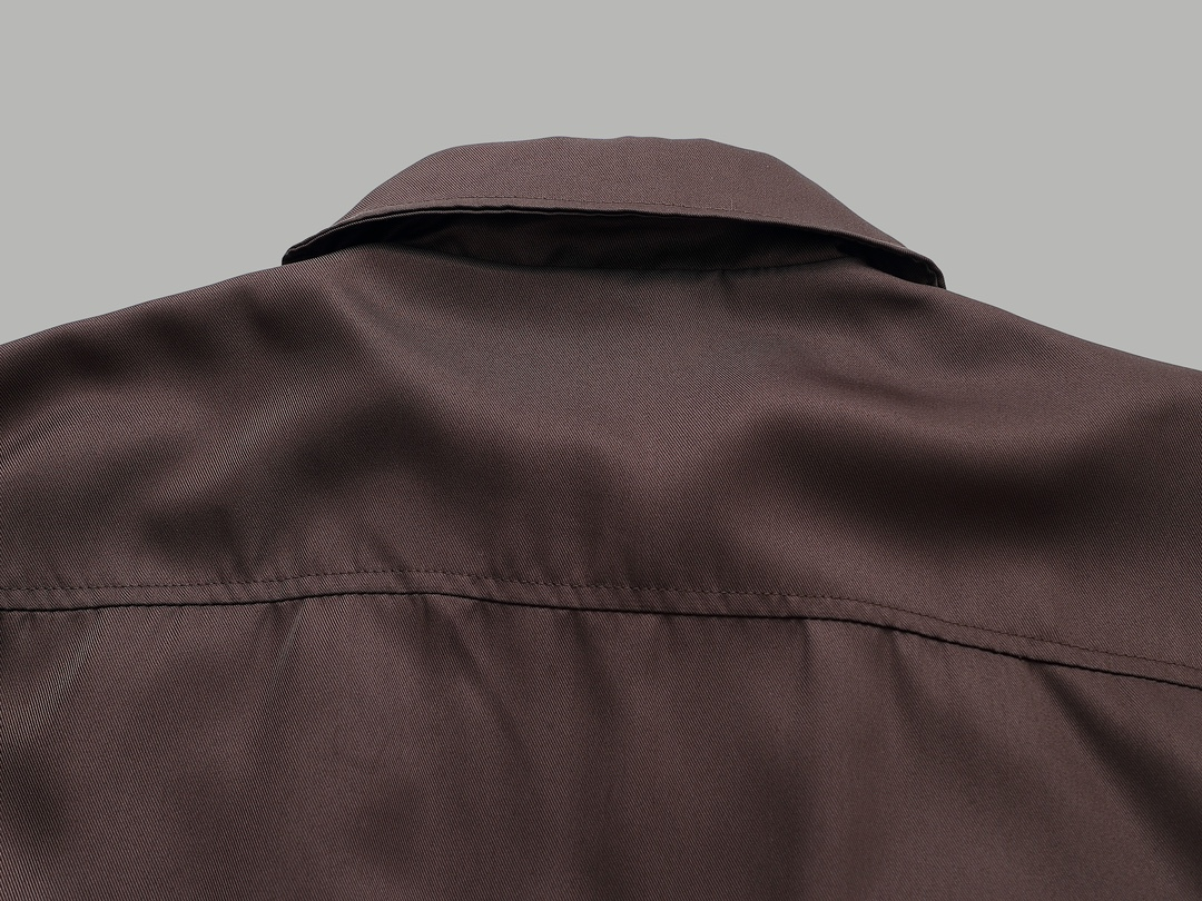 【Miumiu 公式旗艦店】ミュウミュウ  パーカー スウェット ご好評に付き再入荷！241216