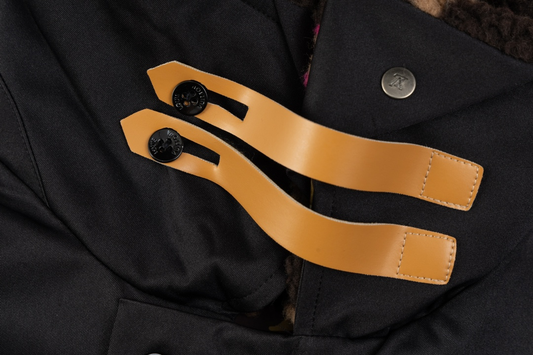 【LOUIS VUITTON  公式旗艦店】ルイヴィトン   ジャケット着 好評に付き再入荷！ 241216