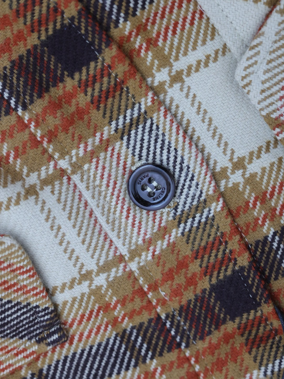 【CELINE 公式旗艦店】セリーヌ ジャケット着好評に付き再入荷！241216