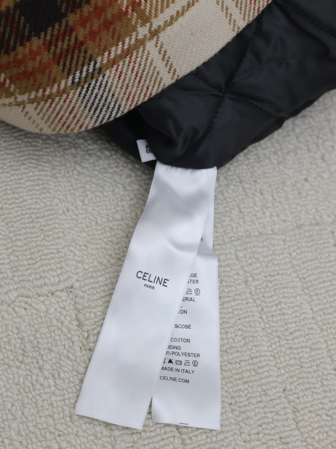 【CELINE 公式旗艦店】セリーヌ ジャケット着好評に付き再入荷！241216