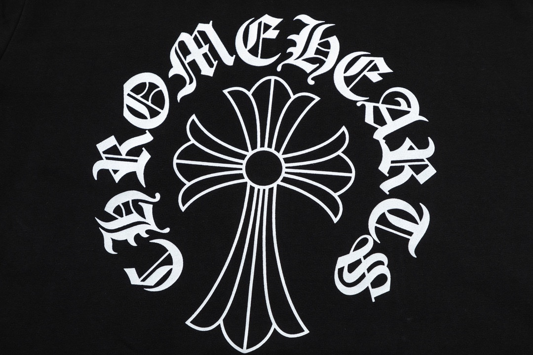 【CHROME HEARTS 公式旗艦店】クロムハーツ  丸首の衛衣  スウェットご好評に付き再入荷！241217