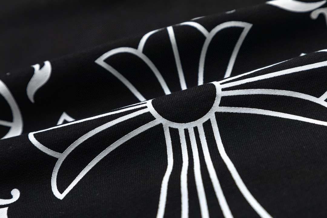 【CHROME HEARTS 公式旗艦店】クロムハーツ  丸首の衛衣  スウェットご好評に付き再入荷！241217