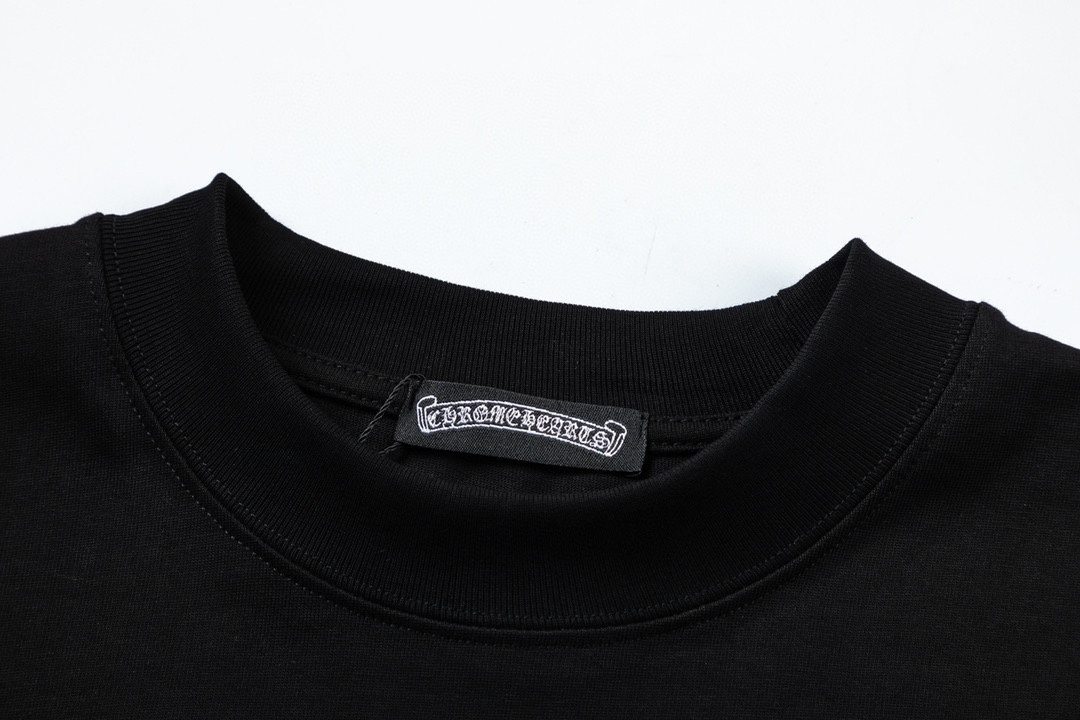 【CHROME HEARTS 公式旗艦店】クロムハーツ  丸首の衛衣  スウェットご好評に付き再入荷！241217