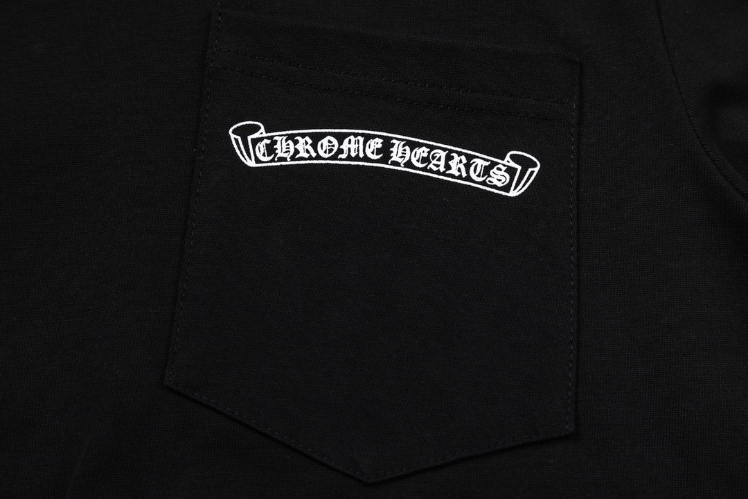 【CHROME HEARTS 公式旗艦店】クロムハーツ  丸首の衛衣  スウェットご好評に付き再入荷！241217