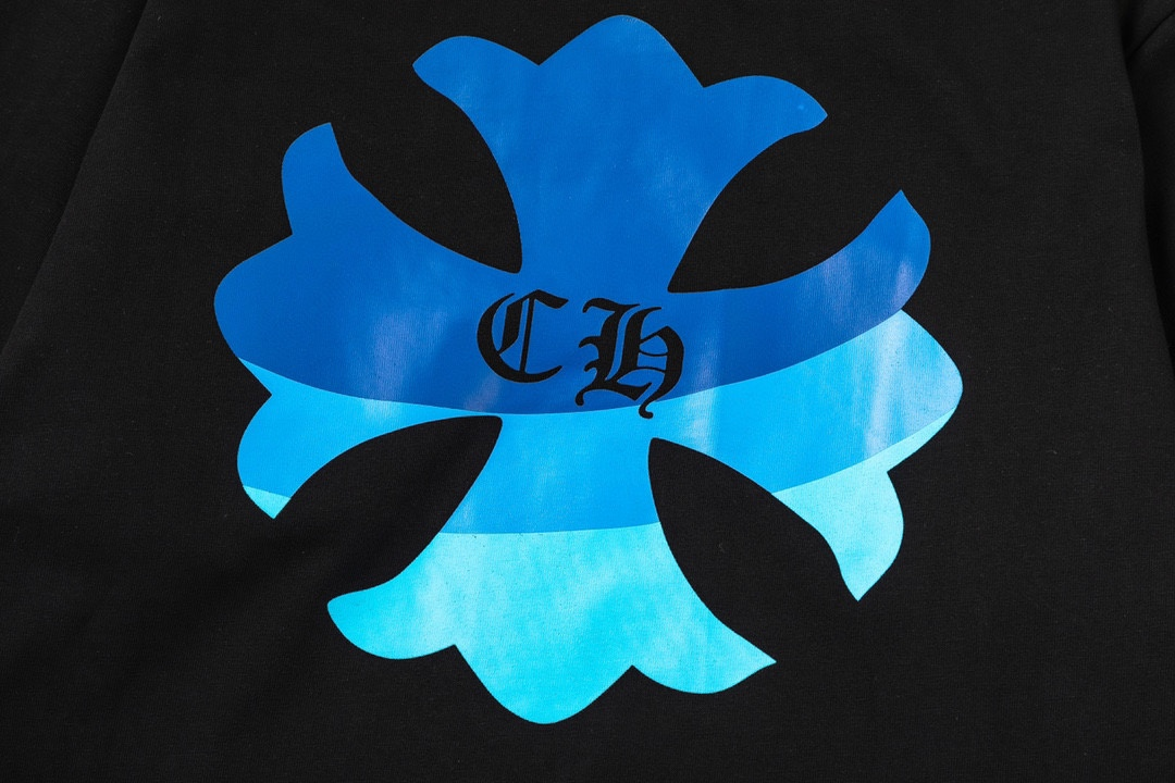 【CHROME HEARTS 公式旗艦店】クロムハーツ  丸首の衛衣  スウェットご好評に付き再入荷！241217