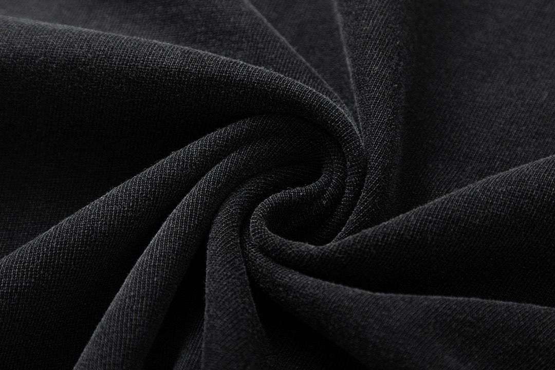 【CHROME HEARTS 公式旗艦店】クロムハーツ  丸首の衛衣  スウェットご好評に付き再入荷！241217