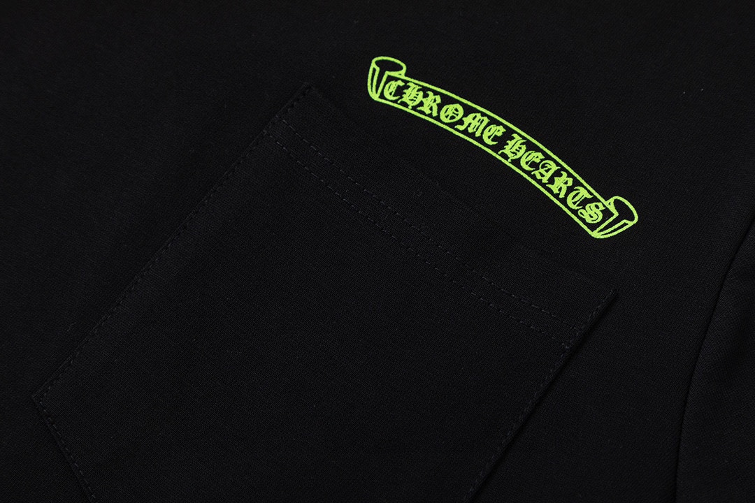 【CHROME HEARTS 公式旗艦店】クロムハーツ  丸首の衛衣  スウェットご好評に付き再入荷！241217