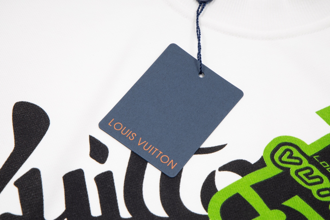 LV【LOUIS VUITTON  公式旗艦店】ルイヴィトン 丸首の衛衣 スウェット ご好評に付き再入荷！241217