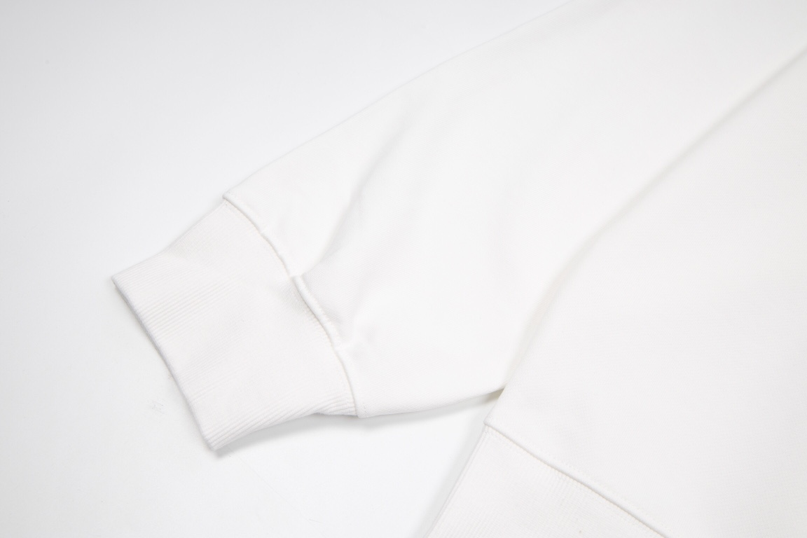 LV【LOUIS VUITTON  公式旗艦店】ルイヴィトン 丸首の衛衣 スウェット ご好評に付き再入荷！241217