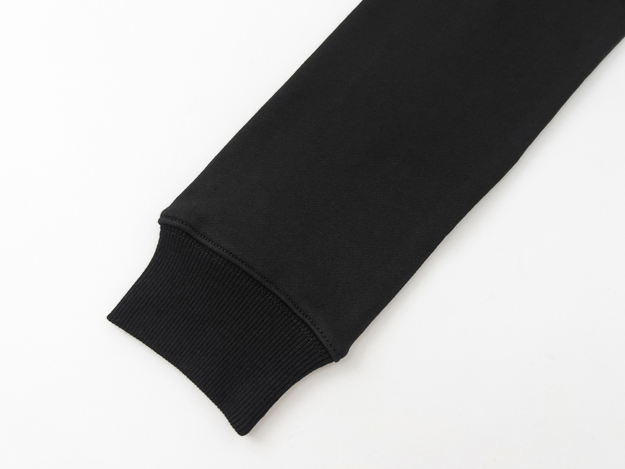 LV【LOUIS VUITTON  公式旗艦店】ルイヴィトン 丸首の衛衣 スウェット ご好評に付き再入荷！241217