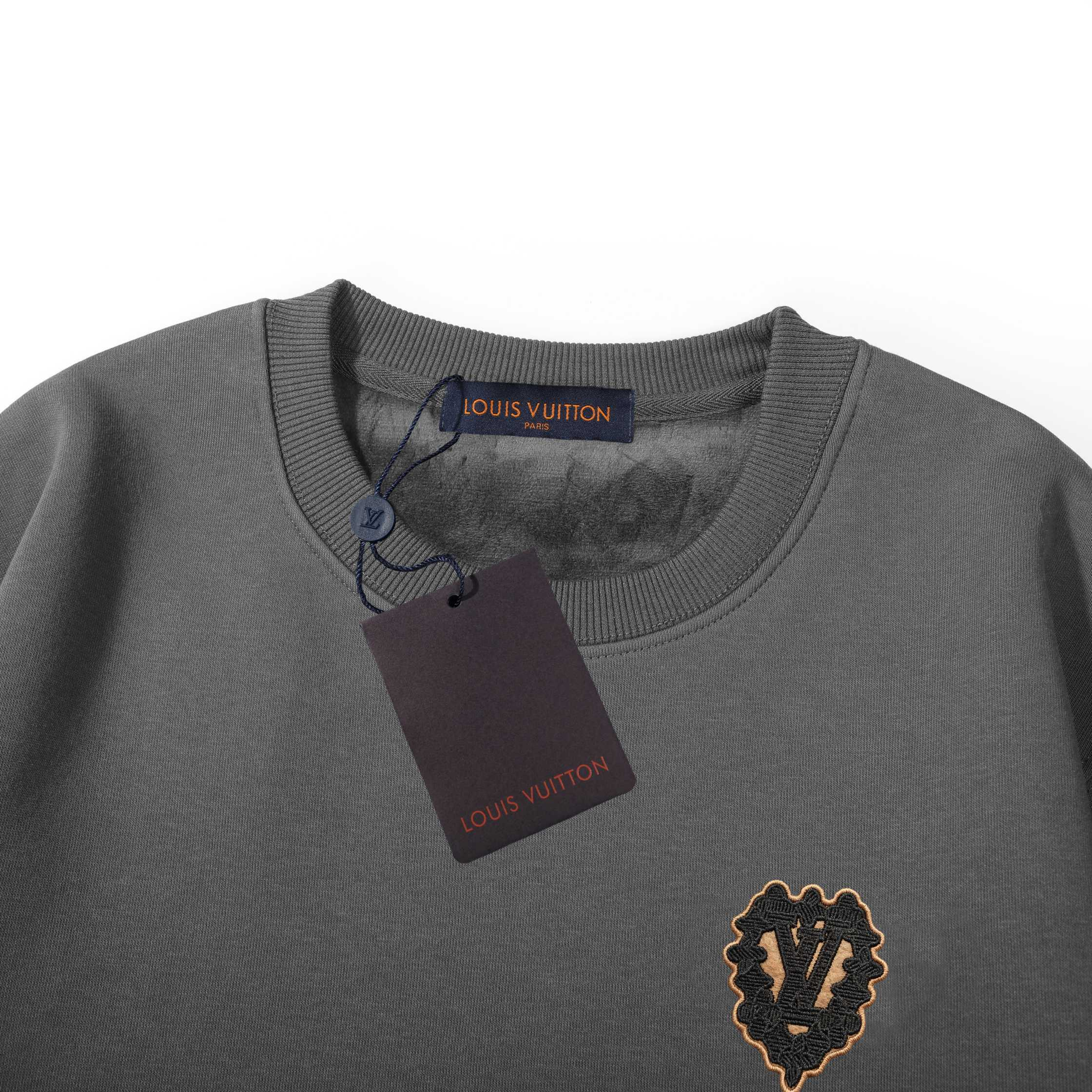 LV【LOUIS VUITTON  公式旗艦店】ルイヴィトン 丸首の衛衣 スウェット ご好評に付き再入荷！241217