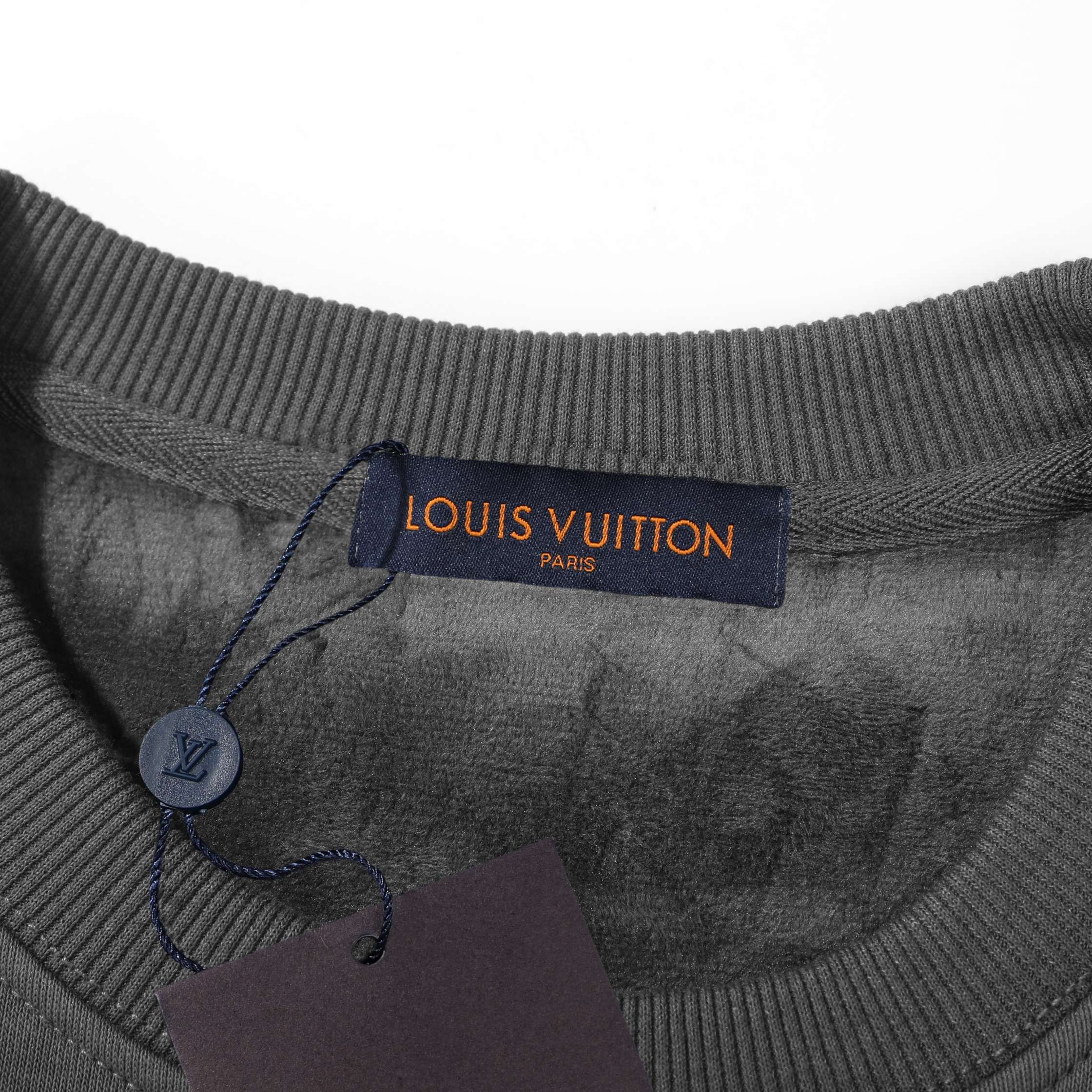 LV【LOUIS VUITTON  公式旗艦店】ルイヴィトン 丸首の衛衣 スウェット ご好評に付き再入荷！241217