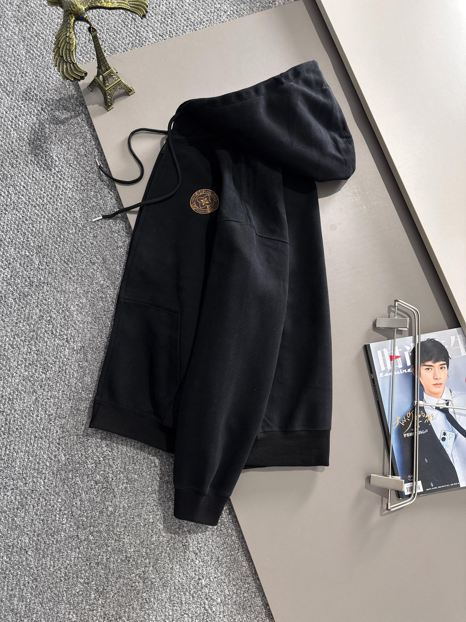 LV【LOUIS VUITTON 公式旗艦店】ルイヴィトン パーカー  スウェットご好評に付き再入荷！241217