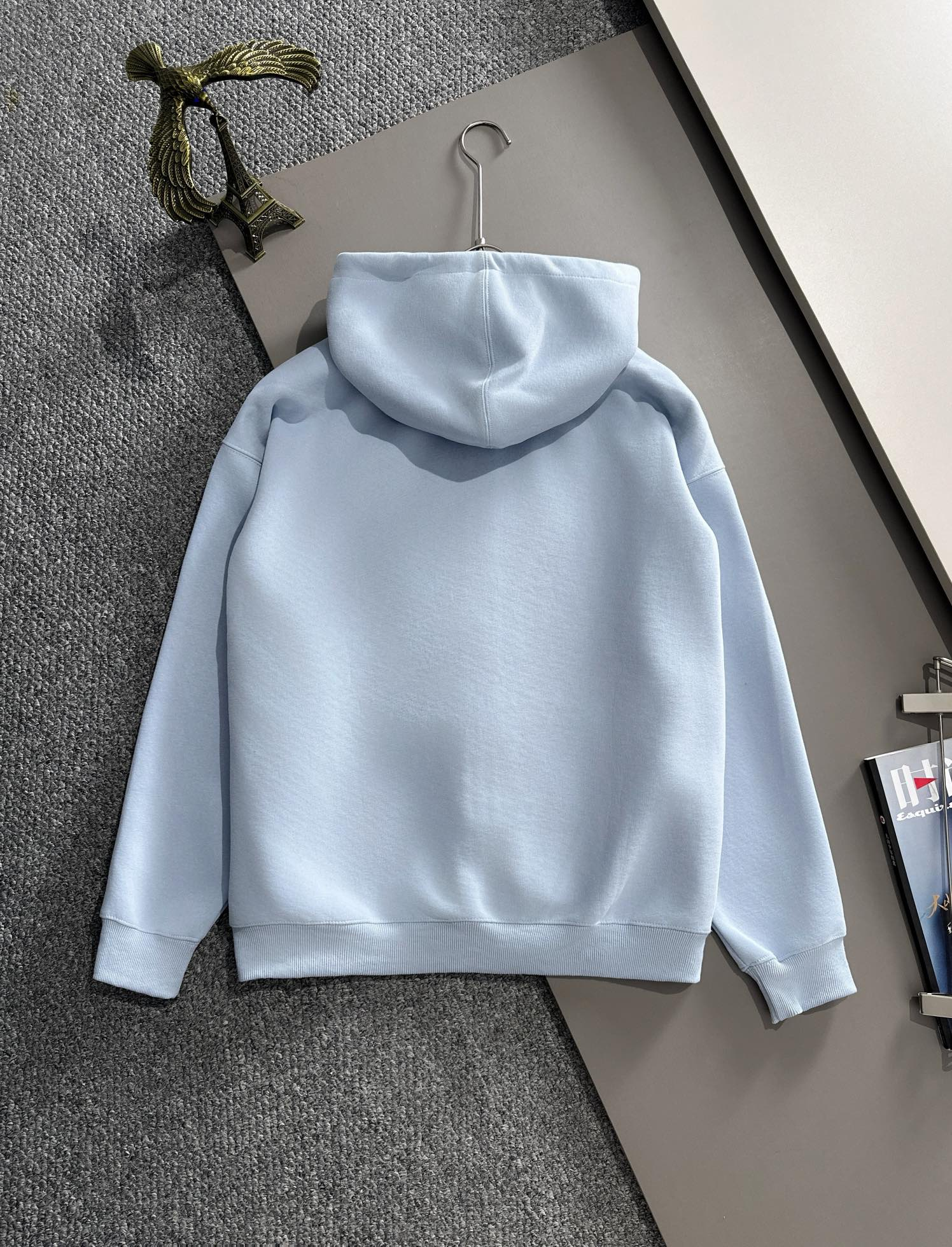 LV【LOUIS VUITTON 公式旗艦店】ルイヴィトン パーカー  スウェットご好評に付き再入荷！241217