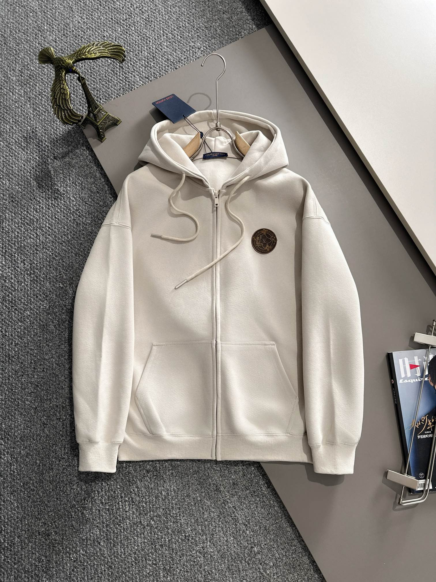 LV【LOUIS VUITTON 公式旗艦店】ルイヴィトン パーカー  スウェットご好評に付き再入荷！241217