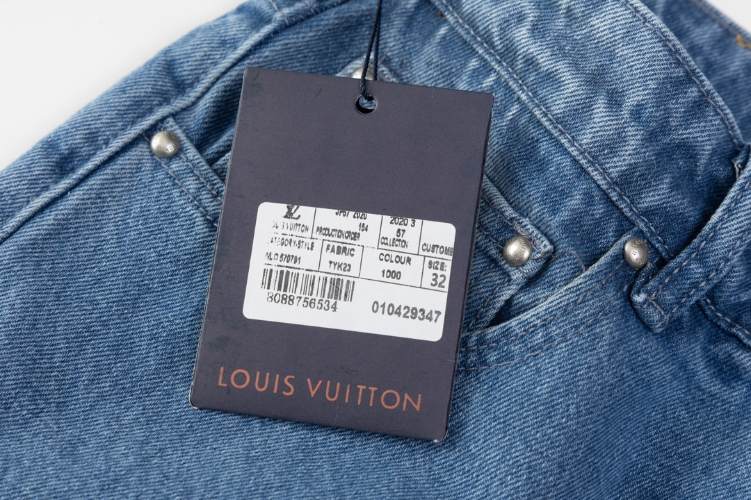 【LOUIS VUITTON   公式旗艦店】 ルイヴィトン  ジーパン  ご好評に付き再入荷！