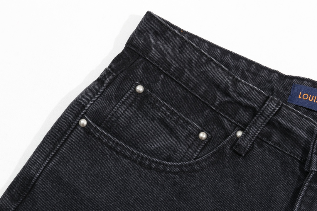 LV【LOUIS VUITTON   公式旗艦店】 ルイヴィトン  ジーパン  ご好評に付き再入荷！ 241218