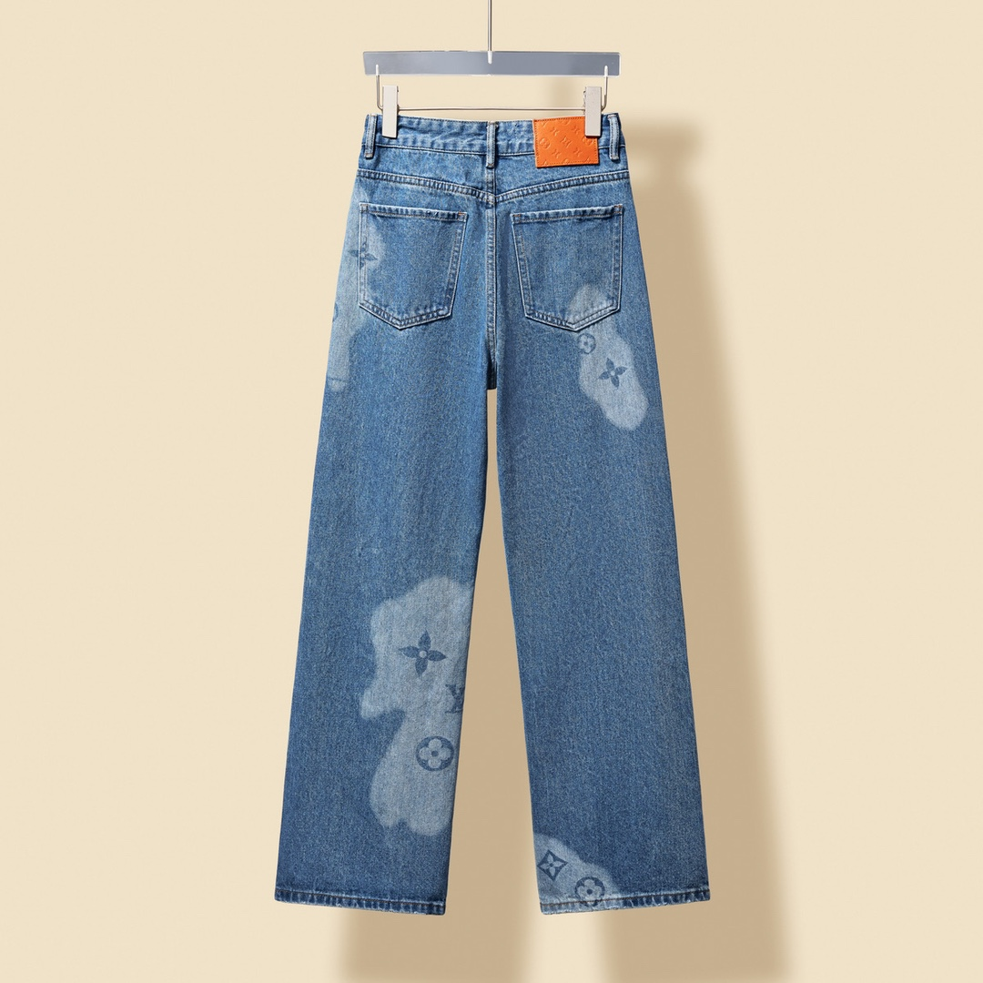 LV【LOUIS VUITTON   公式旗艦店】 ルイヴィトン  ジーパン  ご好評に付き再入荷！ 241218