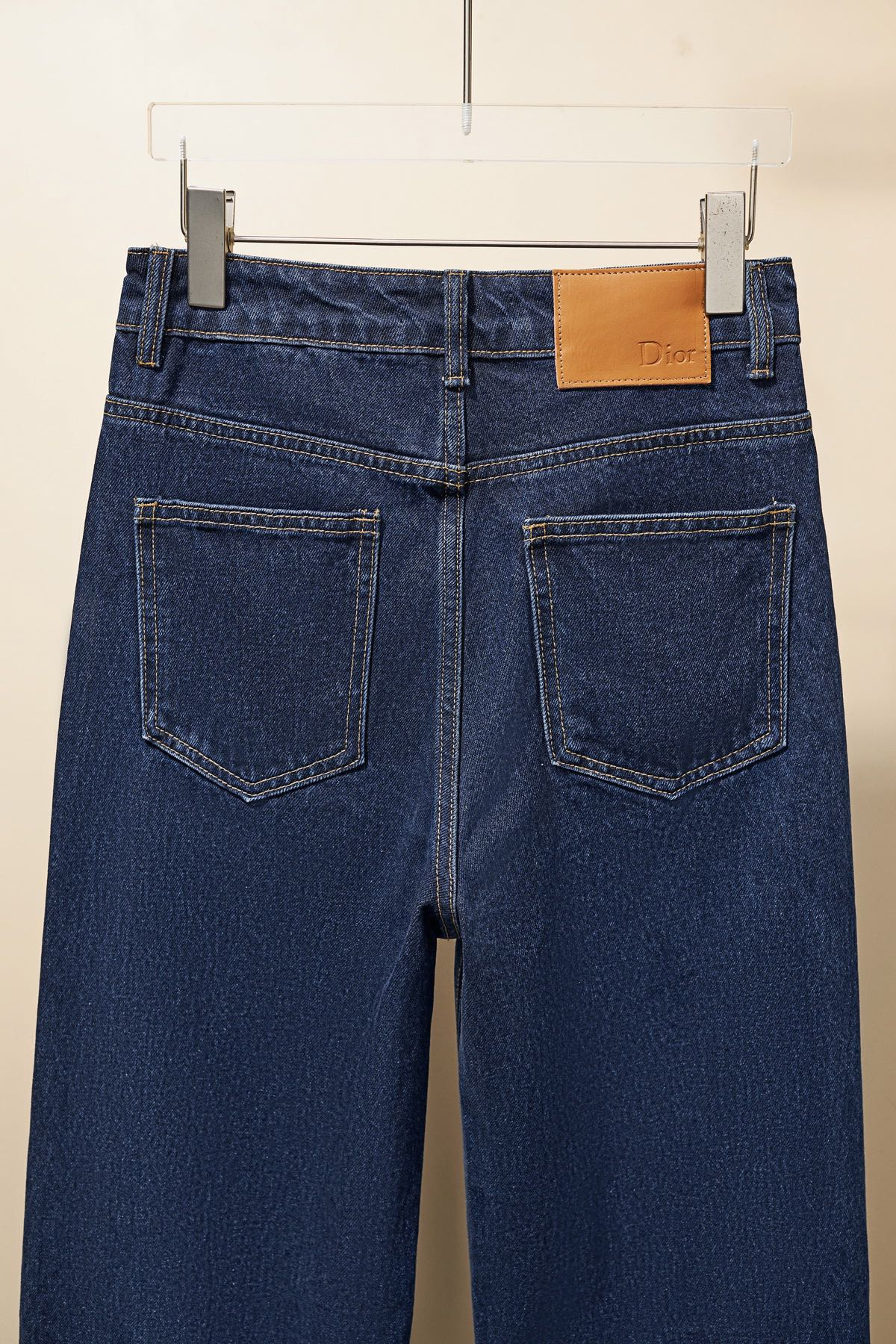 【CHANEL  公式旗艦店】シャネル  ジーパン  ご好評に付き再入荷！ 241218