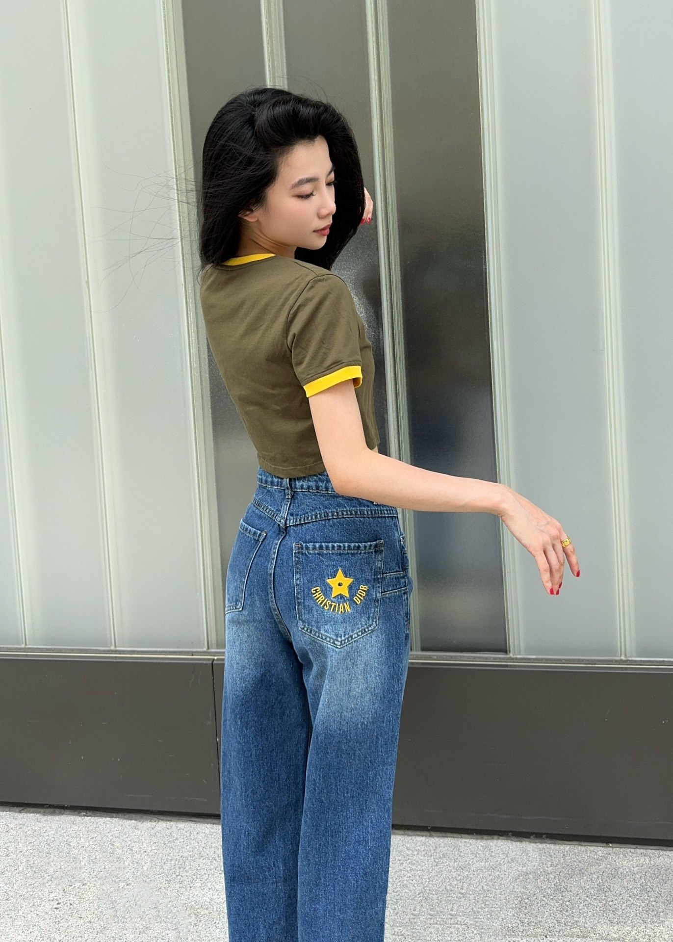 【DIOR 公式旗艦店】ディオール  ジーパン  ご好評に付き再入荷！ 241218