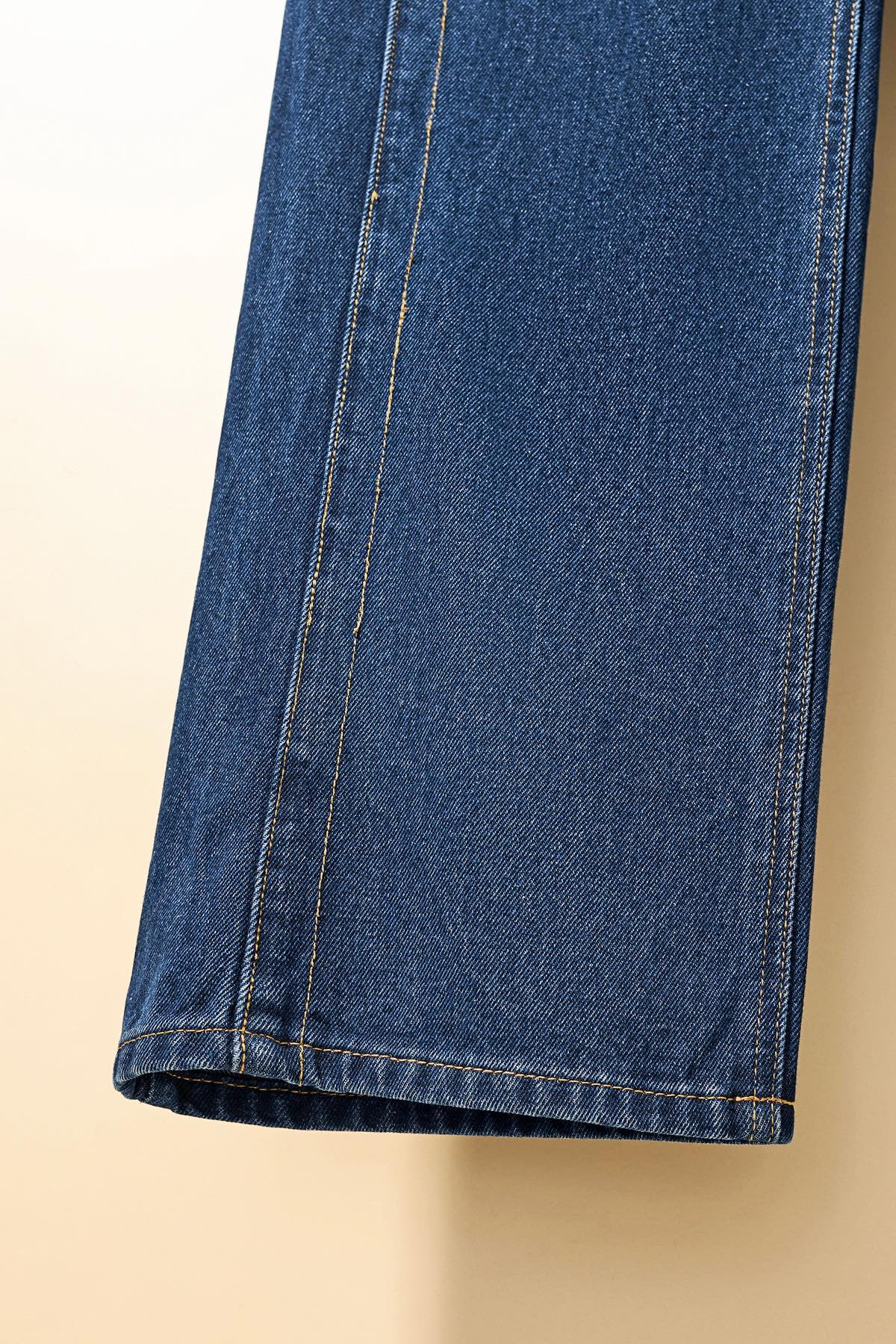 【LOEWE  公式旗艦店】 ロエベ  ジーパン  ご好評に付き再入荷！ 241219