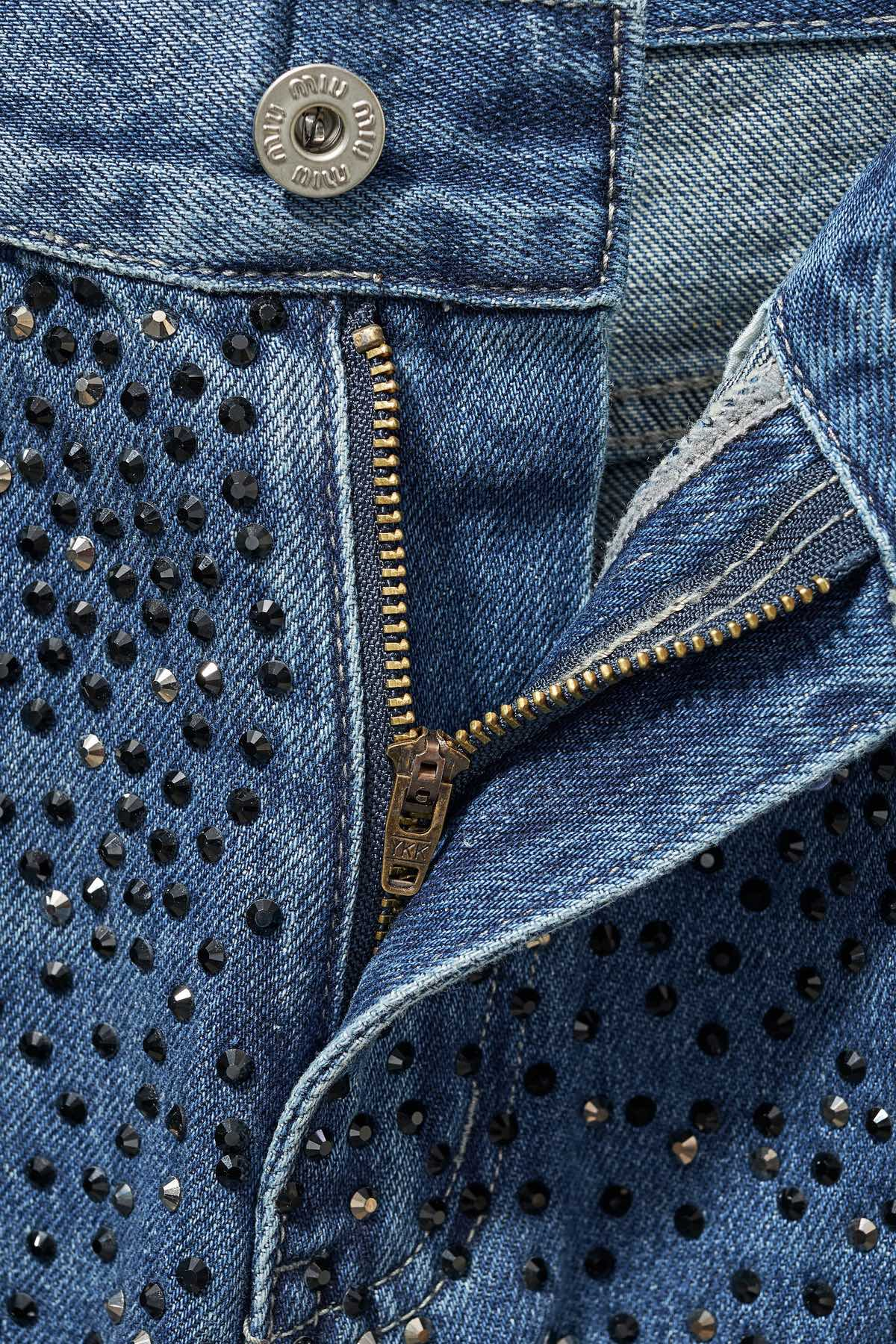 【Miumiu  公式旗艦店】ミュウミュウ  ジーパン  ご好評に付き再入荷！ 241218