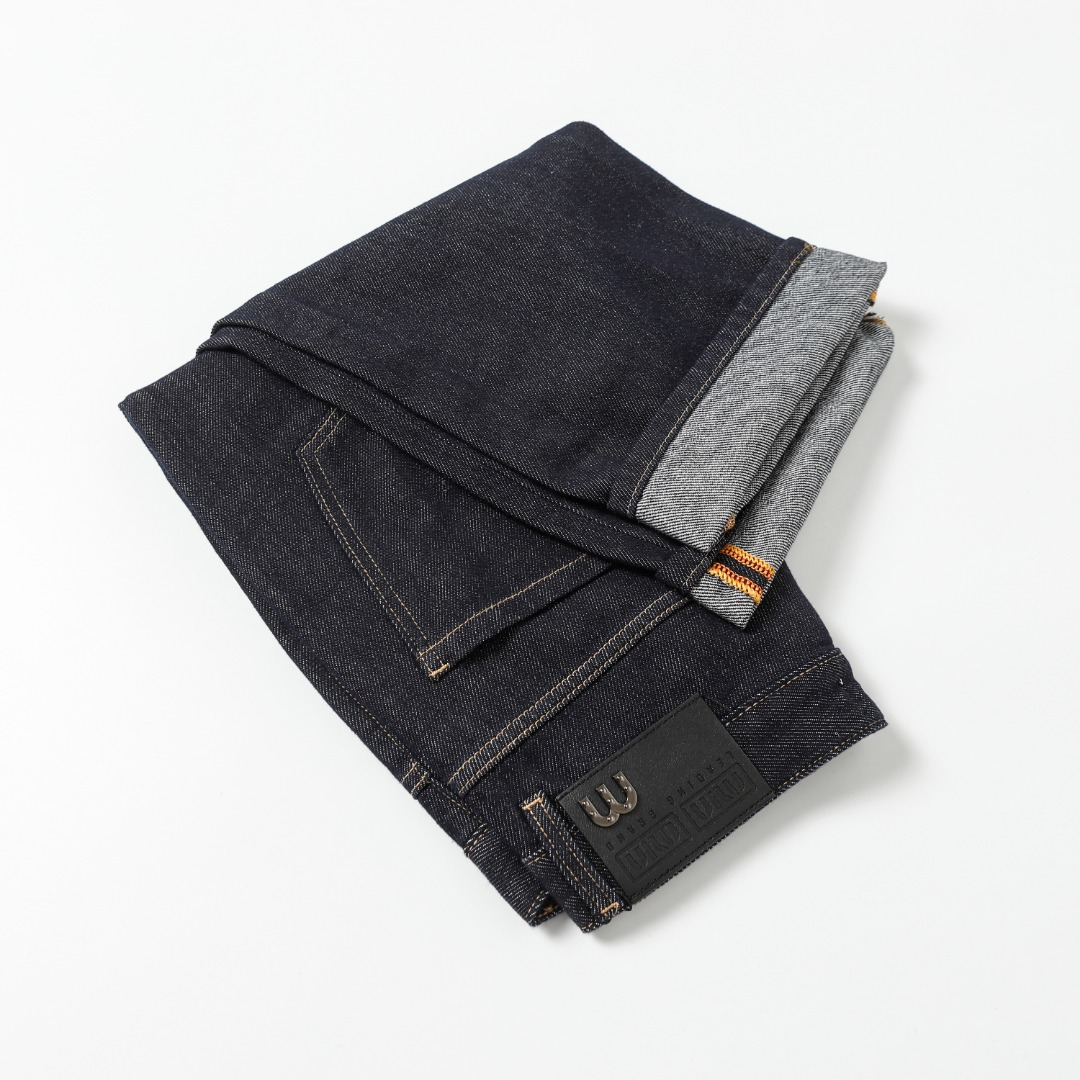 【Miumiu  公式旗艦店】ミュウミュウ  ジーパン  ご好評に付き再入荷！ 241218