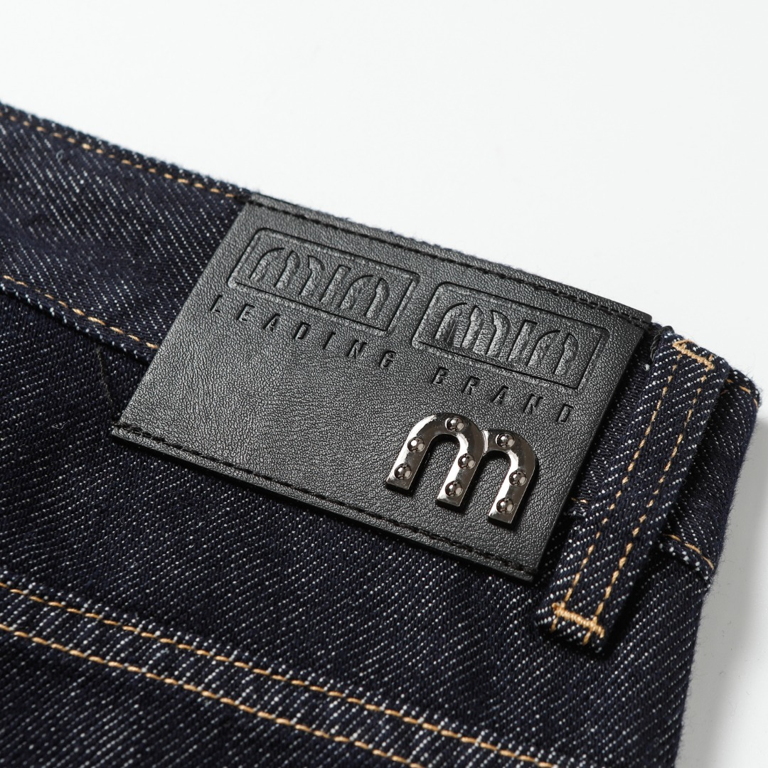 【Miumiu  公式旗艦店】ミュウミュウ  ジーパン  ご好評に付き再入荷！ 241218