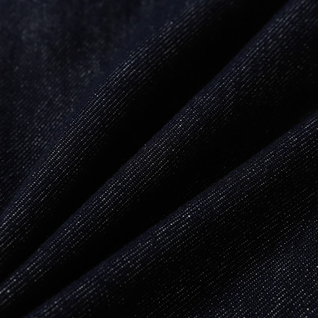 【Miumiu  公式旗艦店】ミュウミュウ  ジーパン  ご好評に付き再入荷！ 241218