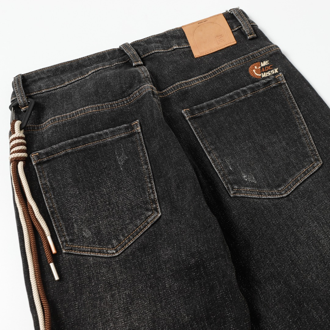 【Miumiu  公式旗艦店】ミュウミュウ  ジーパン  ご好評に付き再入荷！ 241218