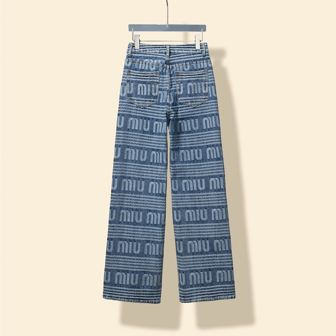 【Miumiu  公式旗艦店】ミュウミュウ  ジーパン  ご好評に付き再入荷！ 241218
