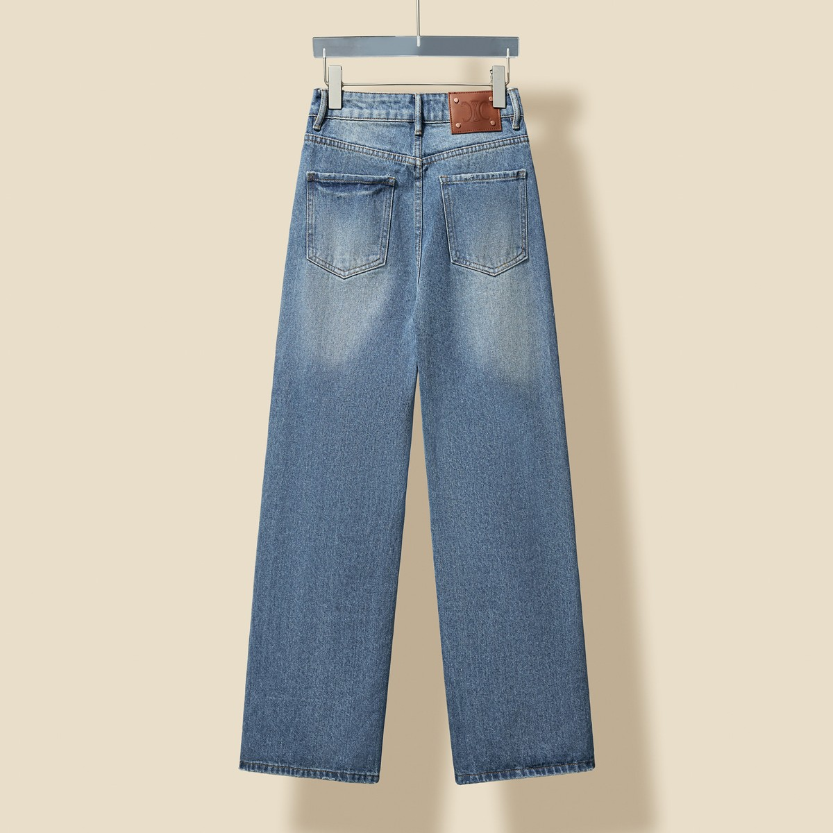 【CELINE  公式旗艦店】セリーヌ  ジーパン  ご好評に付き再入荷！ 241219