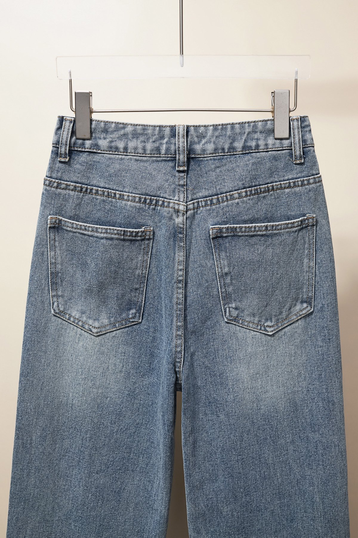 【CELINE  公式旗艦店】セリーヌ  ジーパン  ご好評に付き再入荷！ 241219