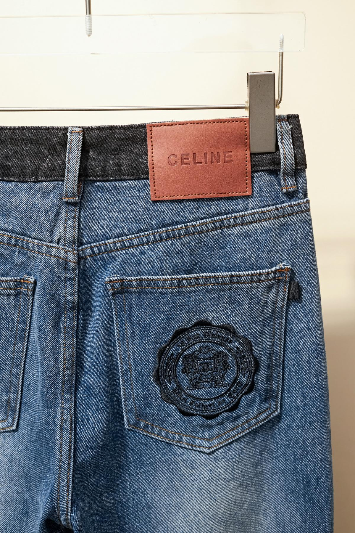 【CELINE  公式旗艦店】セリーヌ  ジーパン  ご好評に付き再入荷！ 241219