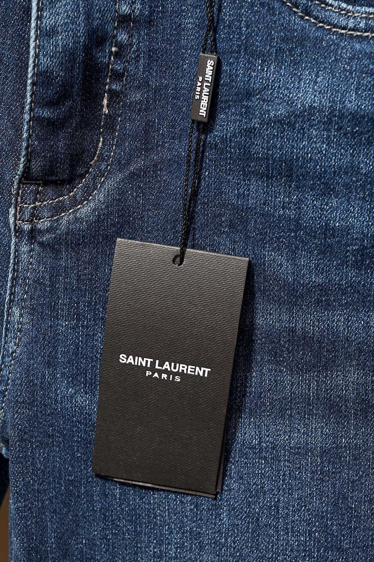 【YSL SAINT LAURENT  公式旗艦店】サンローラン ジーパン  ご好評に付き再入荷！ 241220