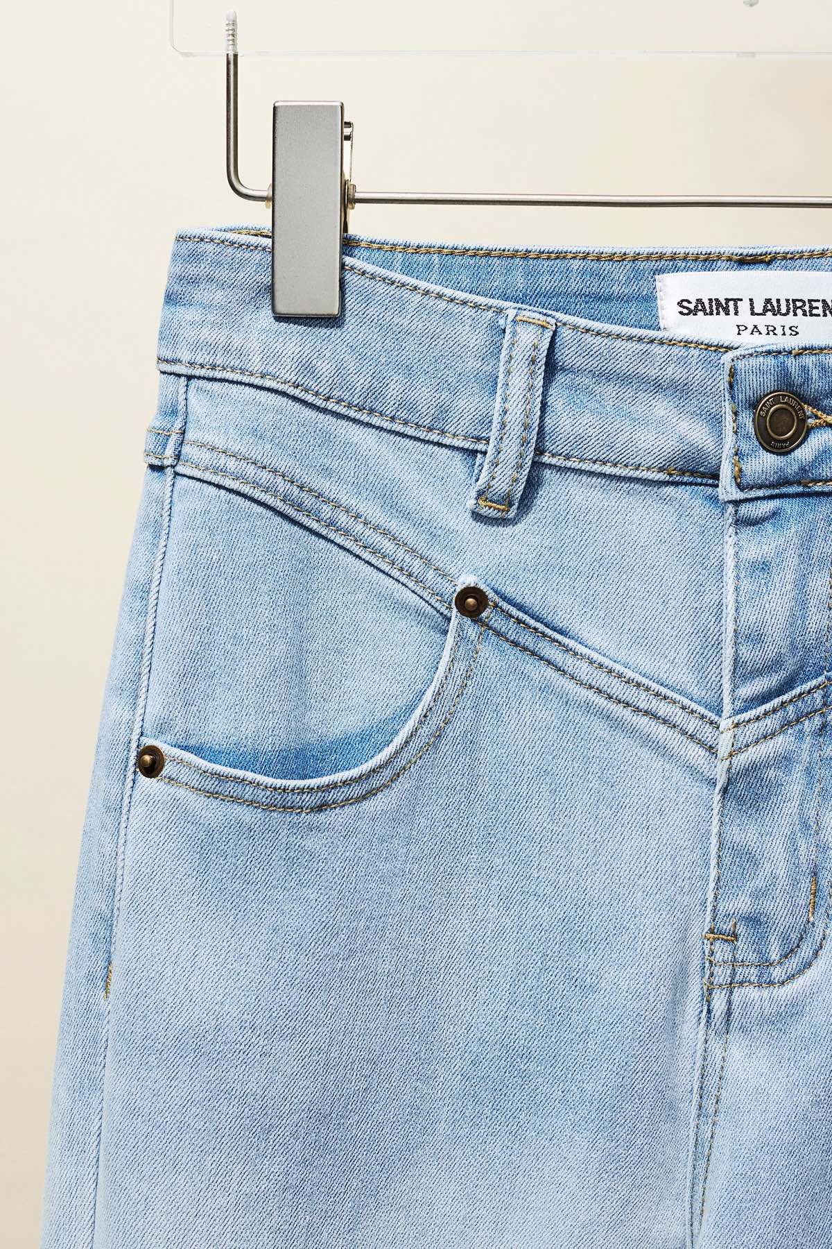 【YSL SAINT LAURENT  公式旗艦店】サンローラン ジーパン  ご好評に付き再入荷！ 241220