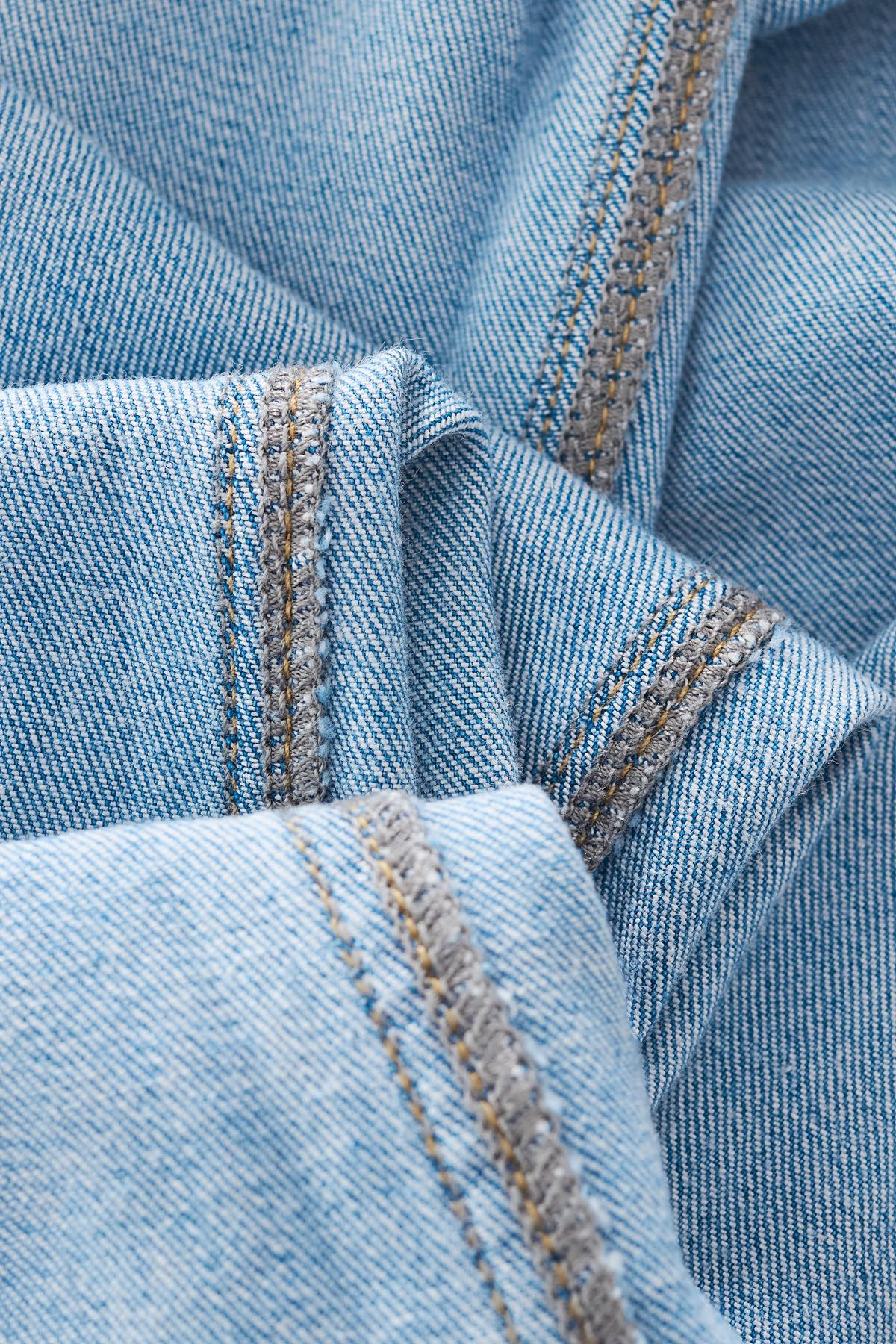 【YSL SAINT LAURENT  公式旗艦店】サンローラン ジーパン  ご好評に付き再入荷！ 241220