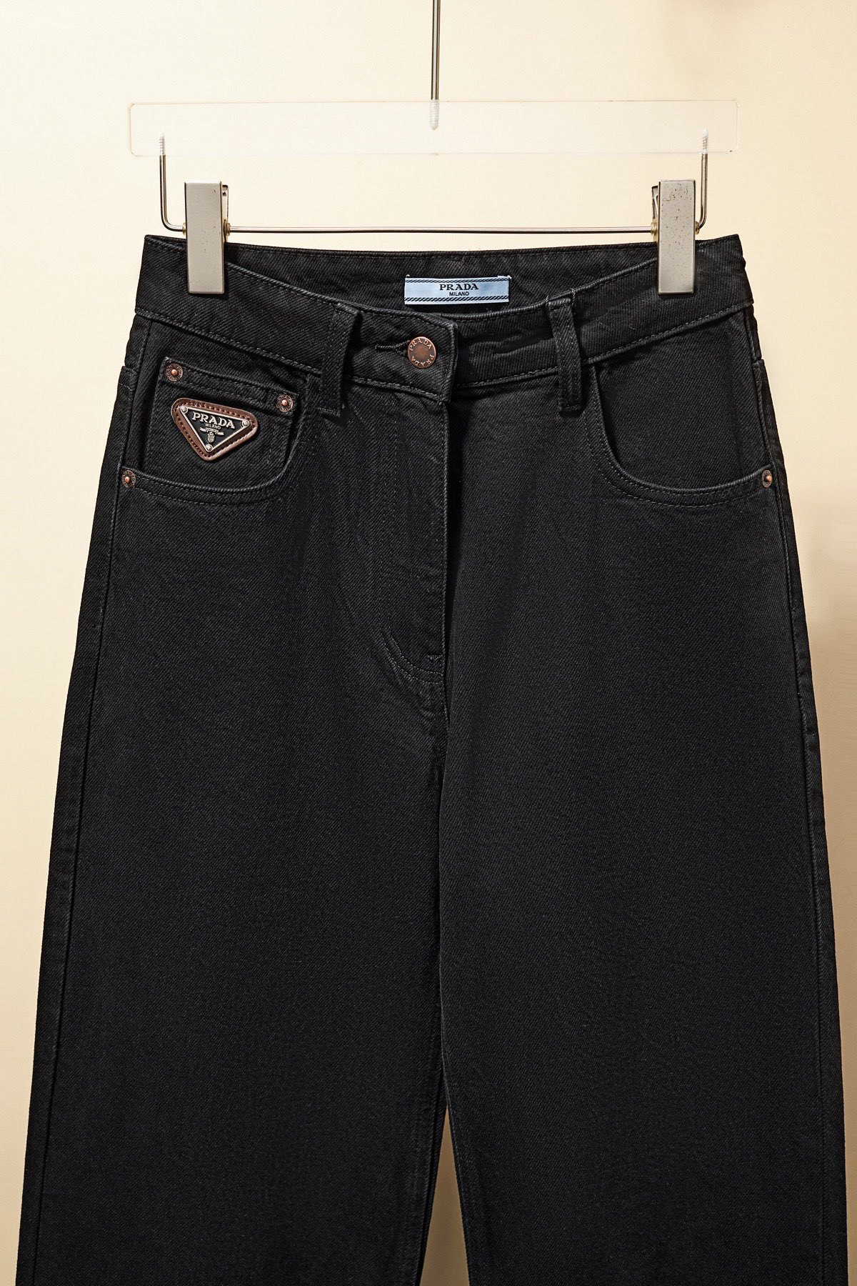 【YSL SAINT LAURENT  公式旗艦店】サンローラン ジーパン  ご好評に付き再入荷！ 241220