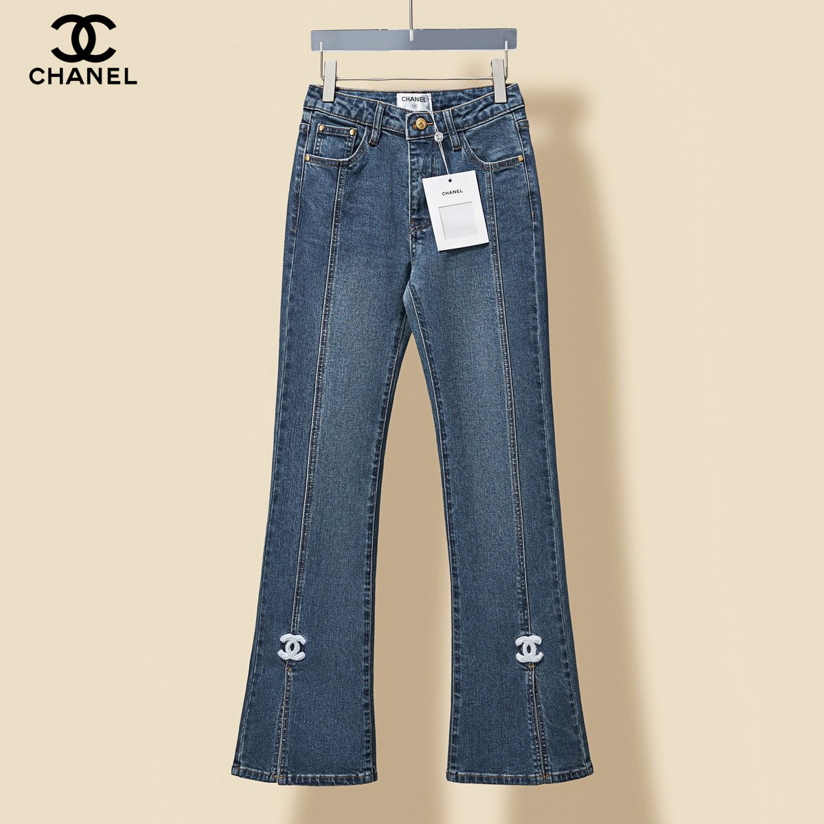 【CHANEL  公式旗艦店】シャネル    ジーパン  ご好評に付き再入荷！ 241220