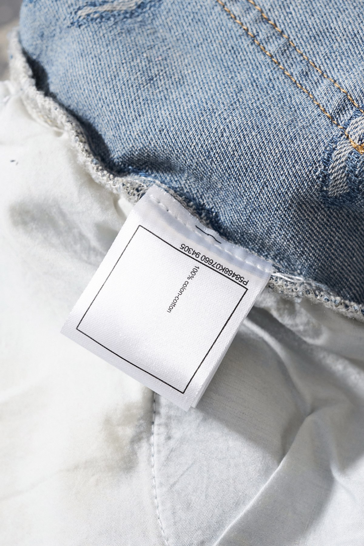 【CHANEL  公式旗艦店】シャネル    ジーパン  ご好評に付き再入荷！ 24121820