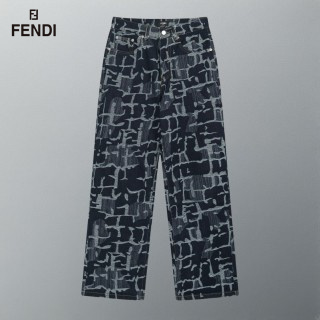 【FENDI  公式旗艦店】フェンディ  ジーパン  ご好評に付き再入荷！ 241220